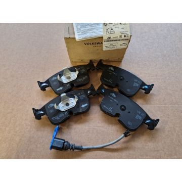 Brake pad set Front Original Golf 8 Leon A3 8Y Octavia Cupra