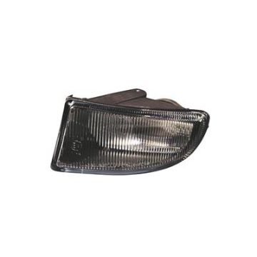 Toyota Avensis 1997-2000 Fog light Left