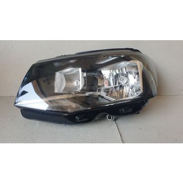 VW Transporter T6 H4 Headlight Left 7E1941015L