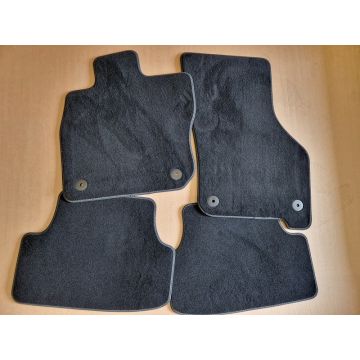 Mat set VW Golf 8 floor mats Original New