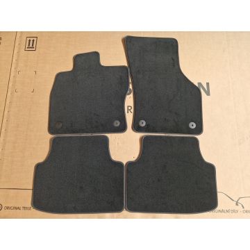 Mat set VW Golf 8 Variant Station floor mats Original New