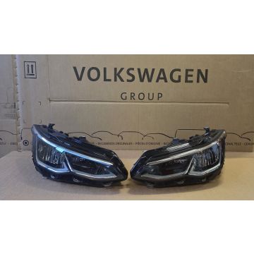 Headlight VW Golf 8 LED Original Set Left & Right