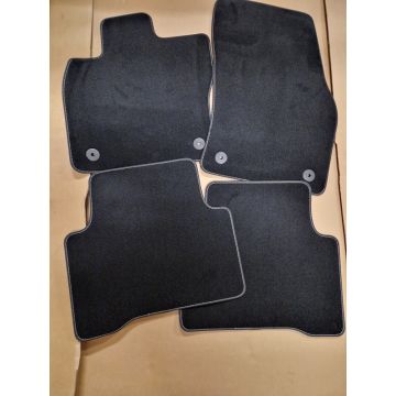 Mat set VW Touran 5TB floor mats Original New